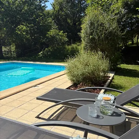 D'hôtes Du Domaine De Gargoris, Terrasse Privée&piscine Couette-café 3*