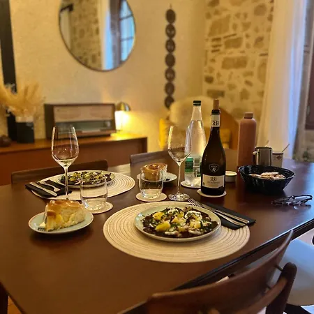 Bed & Breakfast D'hotes De Luxe - Domaine De Gargoris I Piscine Et Nature 3*